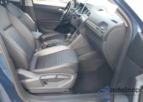 2019 Volkswagen Tiguan 2.0T Se/2.0T Sel/2.0T Sel R-Line/2.0T Sel R-Line Black z USA, uszkodzony, nr VIN 3VV3B7AX6KM099243